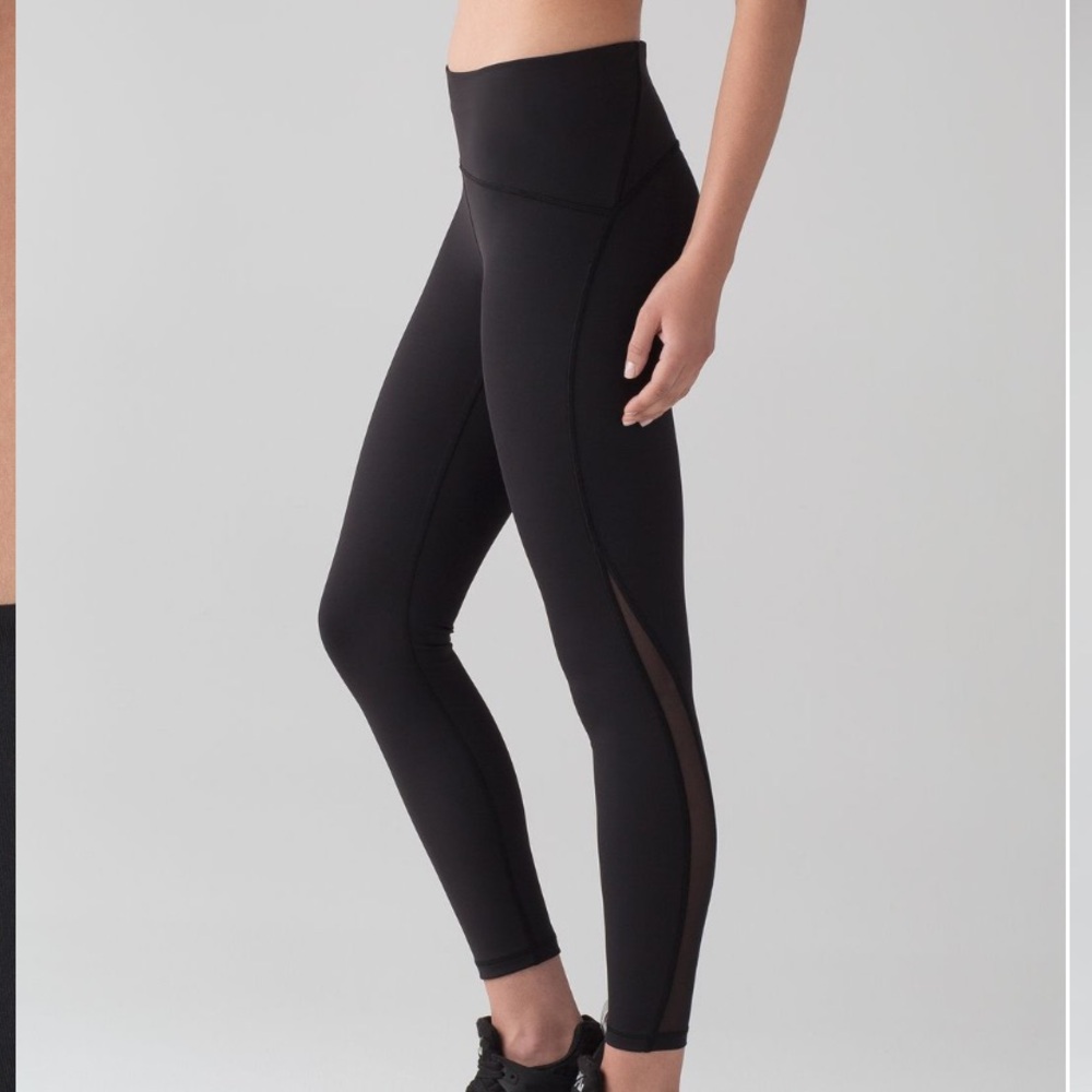 Lululemon Train Times 7/8 Pant *25", Size 6, Black